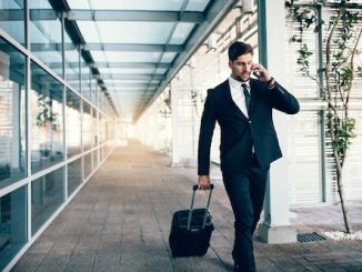 viajes de negocios Uriel Lapchik